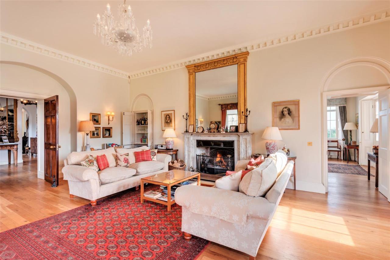 Pentillie Castle And Estate Saltash Extérieur photo